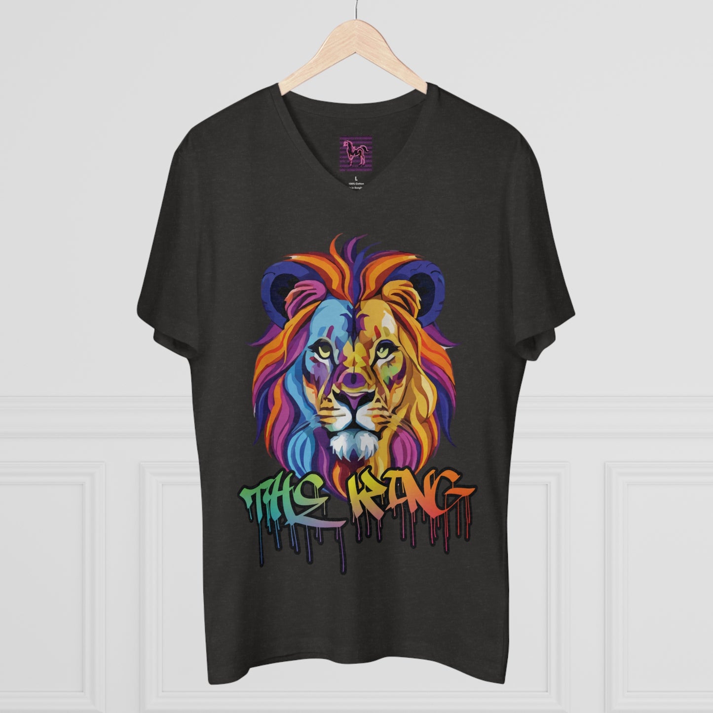 THE KING - Classic V-neck T-shirt!